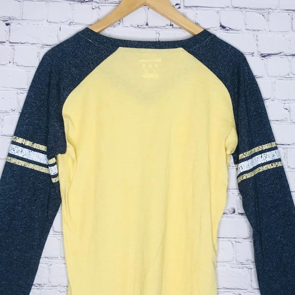 Georgia Tech University Yellow Jackets Size L Fit - Picture 3 of 8